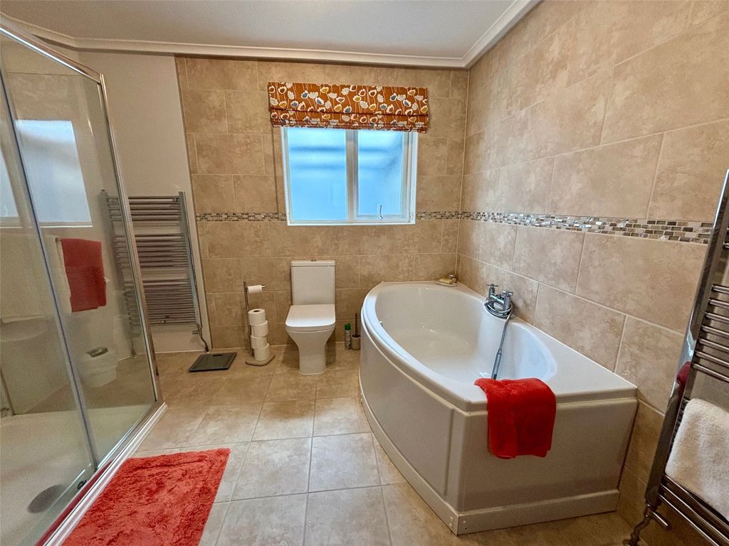 Additional image 15 of 3 bed bungalow for salePriory Lodge Close, Milford Haven, Pembrokeshire SA73