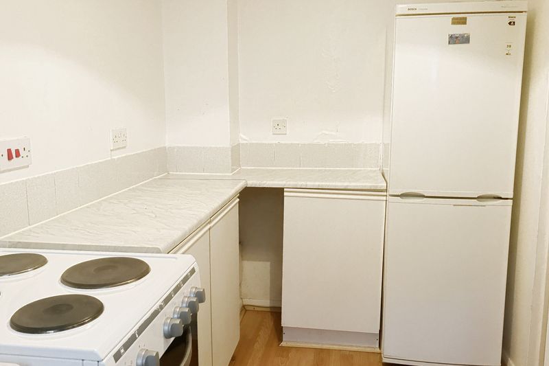 Property photo 2 of 9 Photo 1
