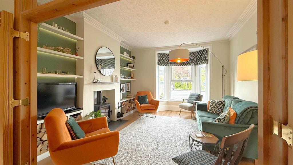 Property photo 2 of 30 Img_9975.Jpeg