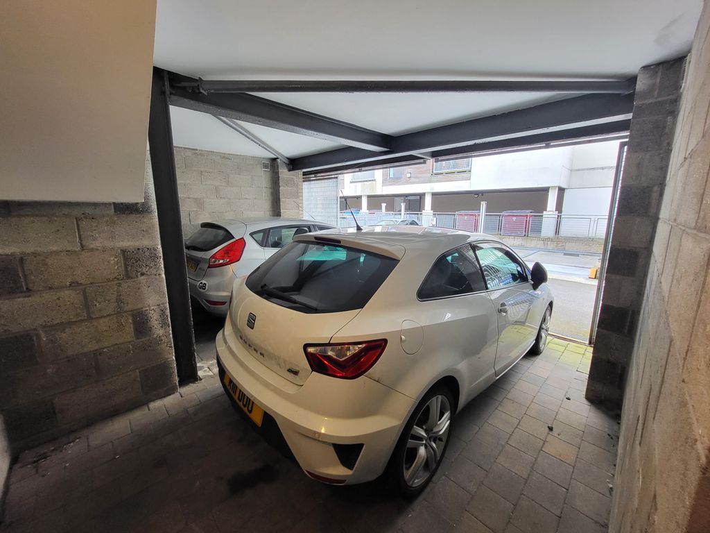 Property photo 2 of 24 Gallery