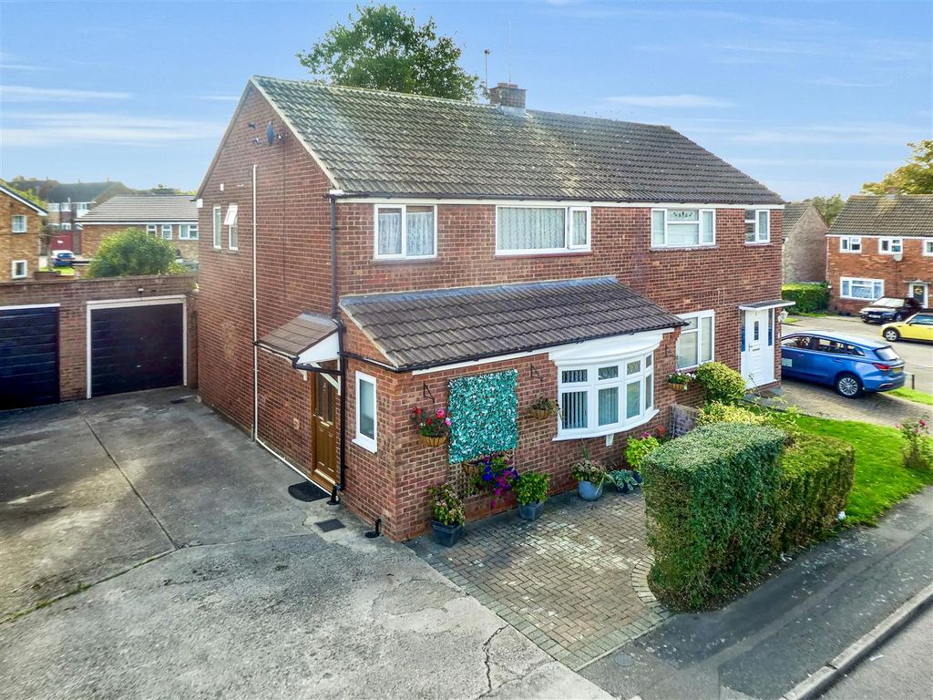 Property photo 1 of 13 4cc.Jpg
