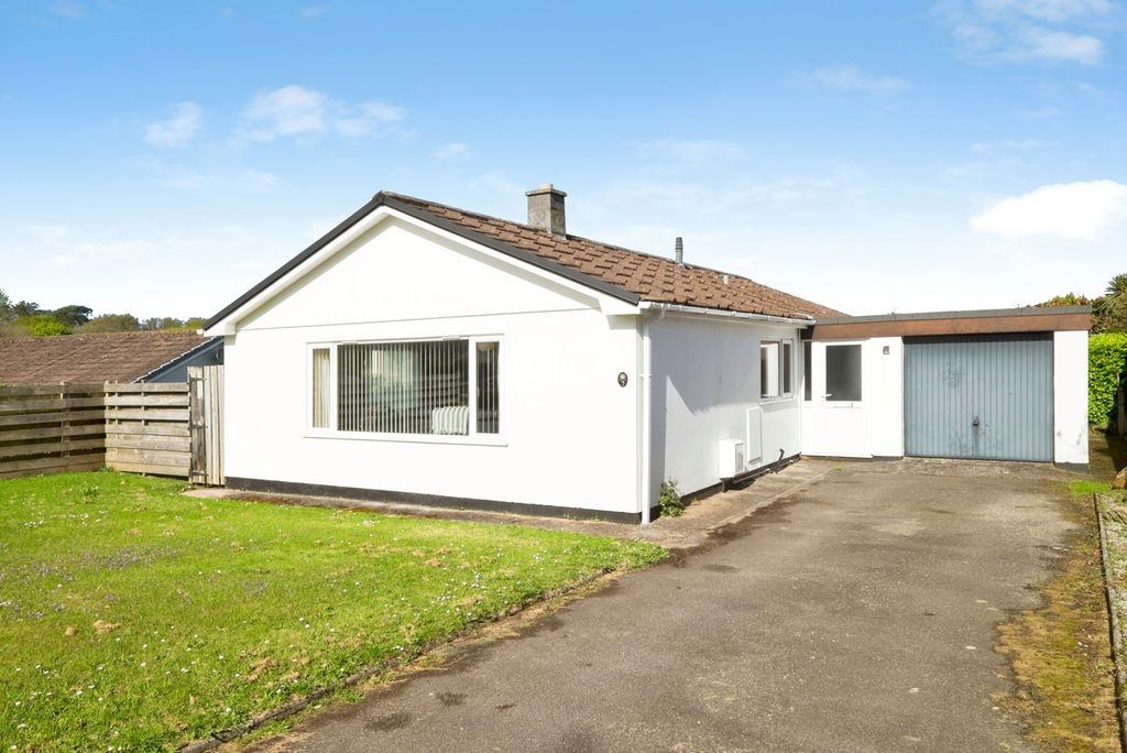 Property photo 1 of 16 Pbox-Img.Jpg