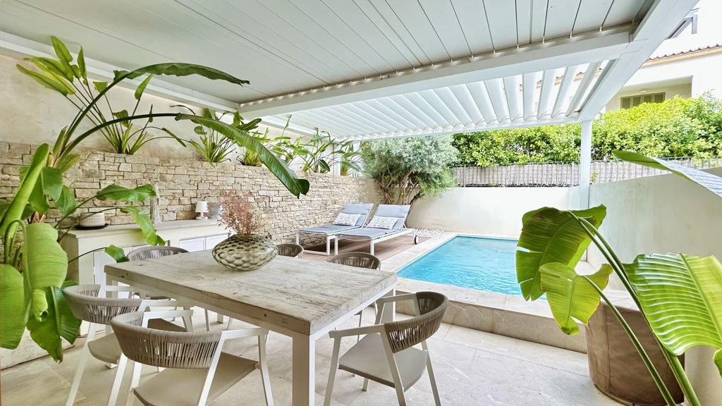 Property photo 1 of 23 81537 001-Min.Jpg