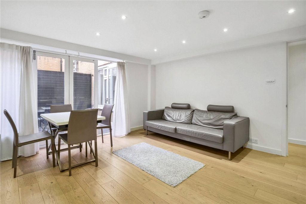 Property photo 3 of 10