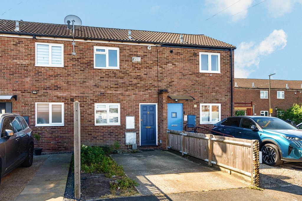 Property photo 1 of 14 Picture No. 04