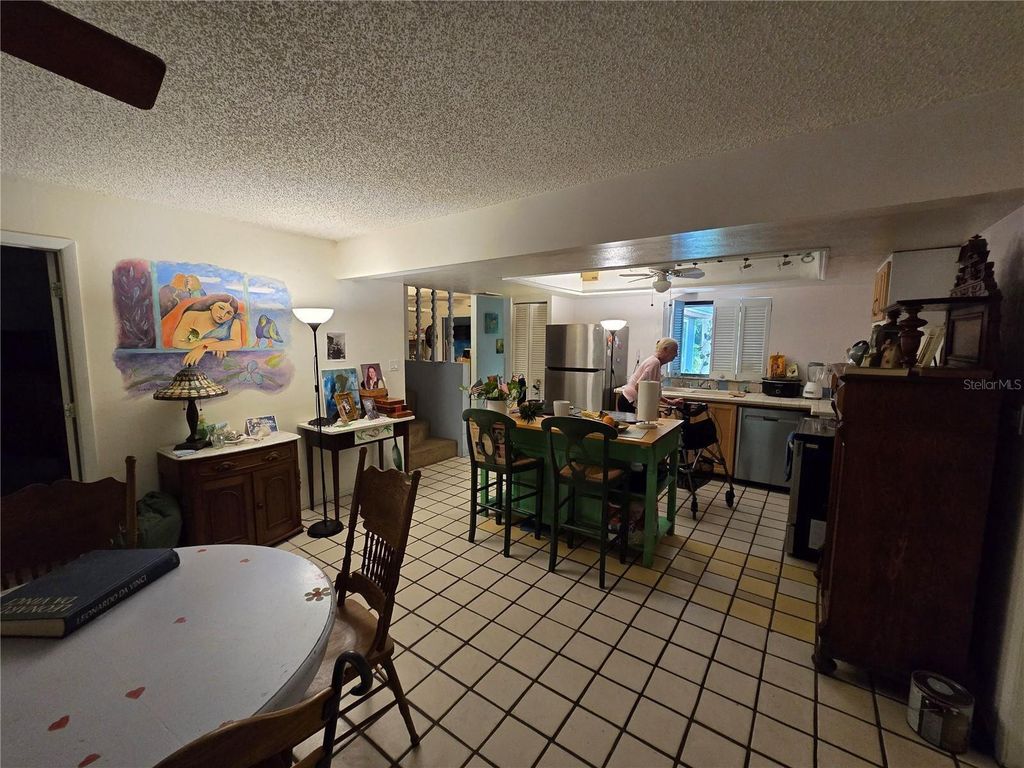 Property photo 3 of 13 <Alttext/>