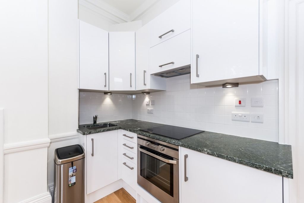 Property photo 3 of 7 Refurbished One B...