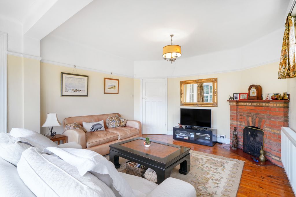 Property photo 2 of 12 St. Margarets, Molember Road - J4S9Cwxzos3C1li2Pr3
