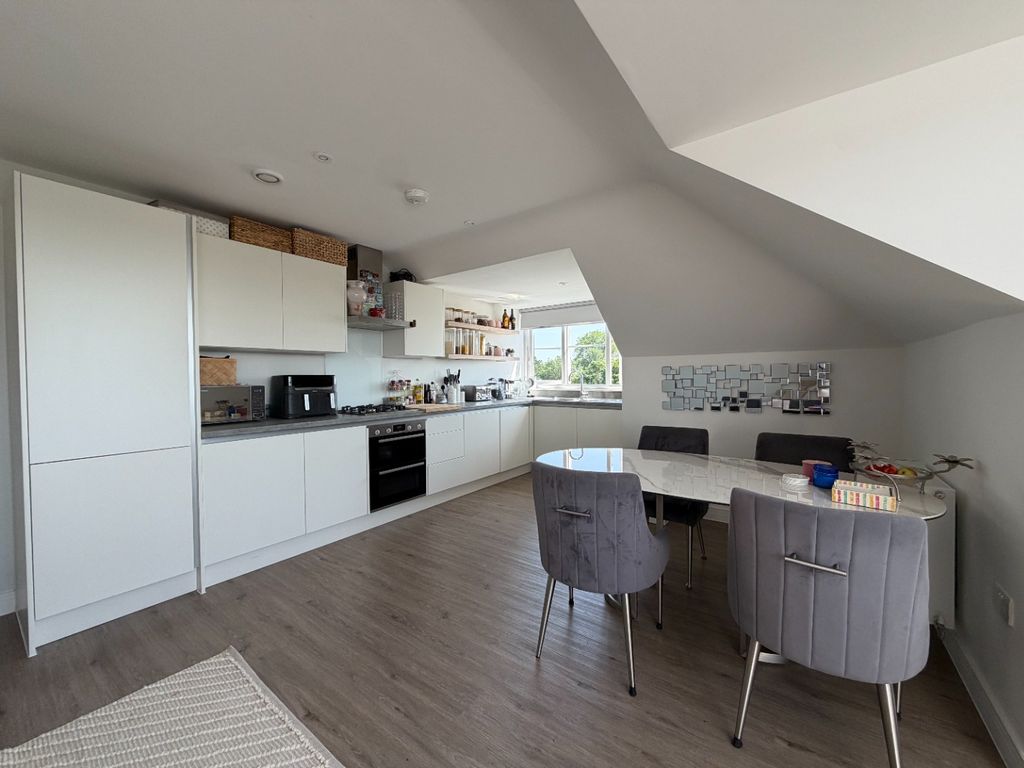Property photo 2 of 15 5361773