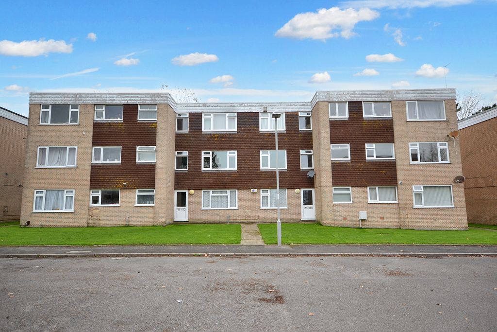 Property photo 1 of 10 138 Freshwater Drive, Hamworthy, Poole, Bh15 4Jf