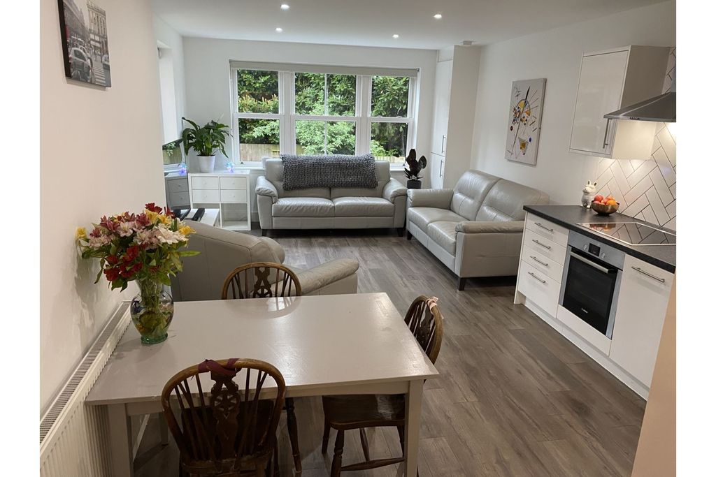 Property photo 1 of 13 Kitchen/Family Room