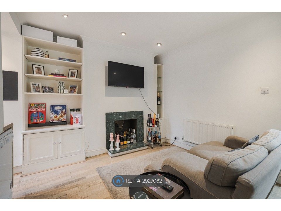 Property photo 3 of 13