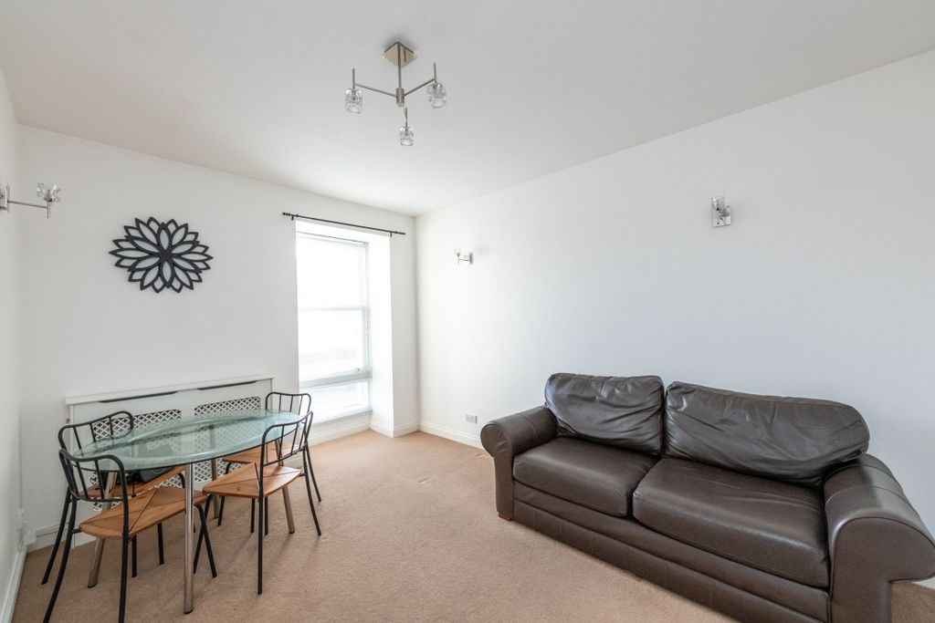 Property photo 2 of 15 2