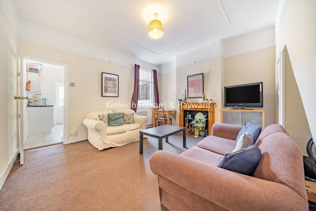Property photo 1 of 7 A839298F-Eee6-447F-A