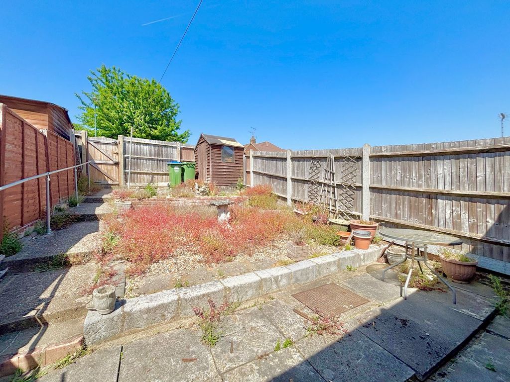 Property photo 3 of 19