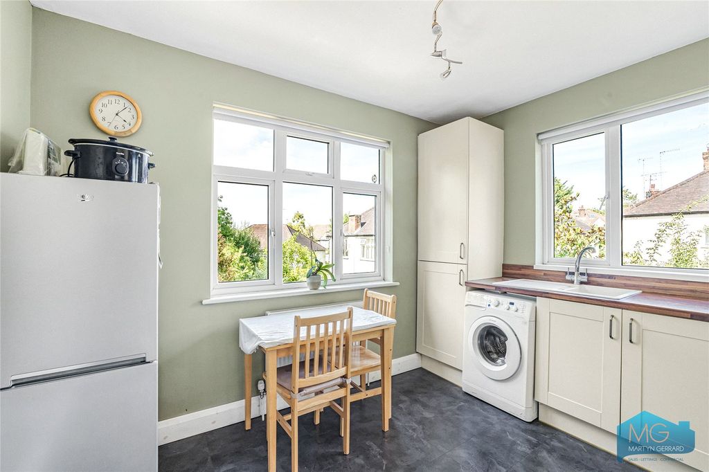 Property photo 3 of 11 Picture No. 07