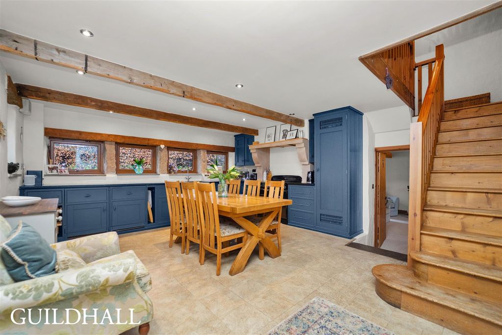 Property photo 2 of 44 22.Jpg