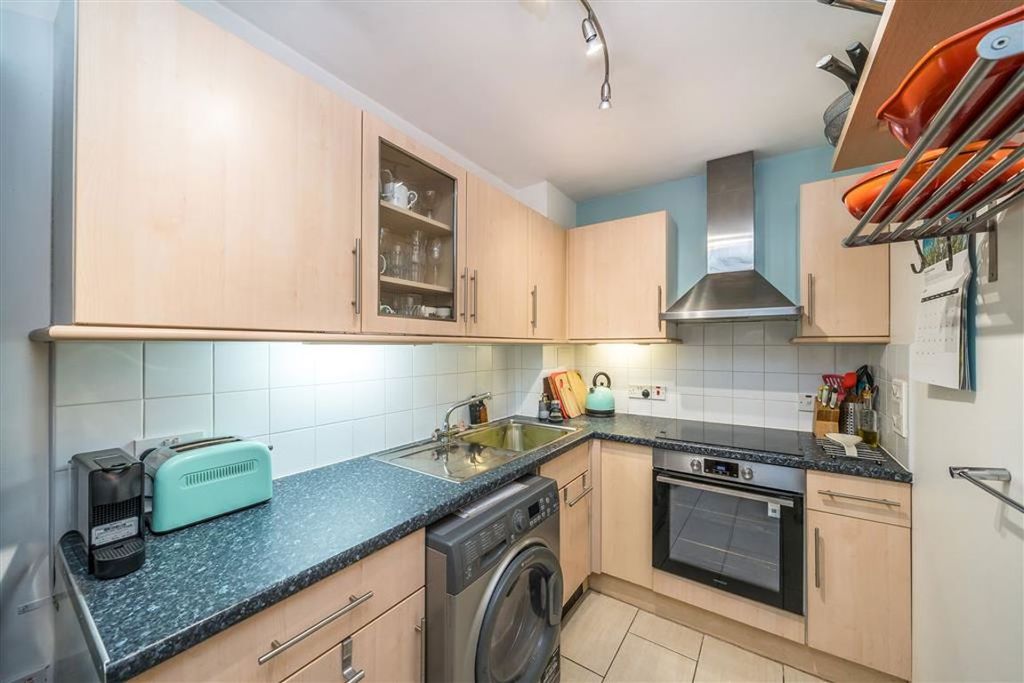 Property photo 3 of 9