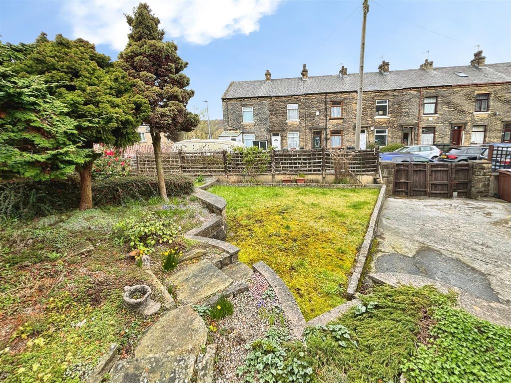 Property photo 2 of 20 Garden