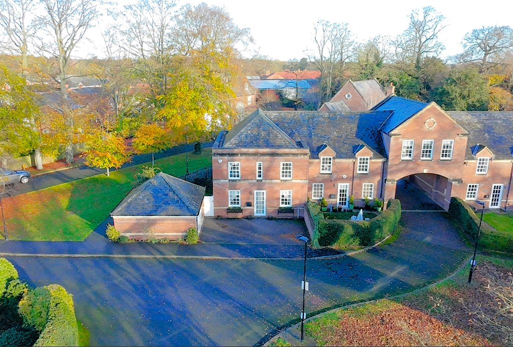 Property photo 1 of 40 Drone 5