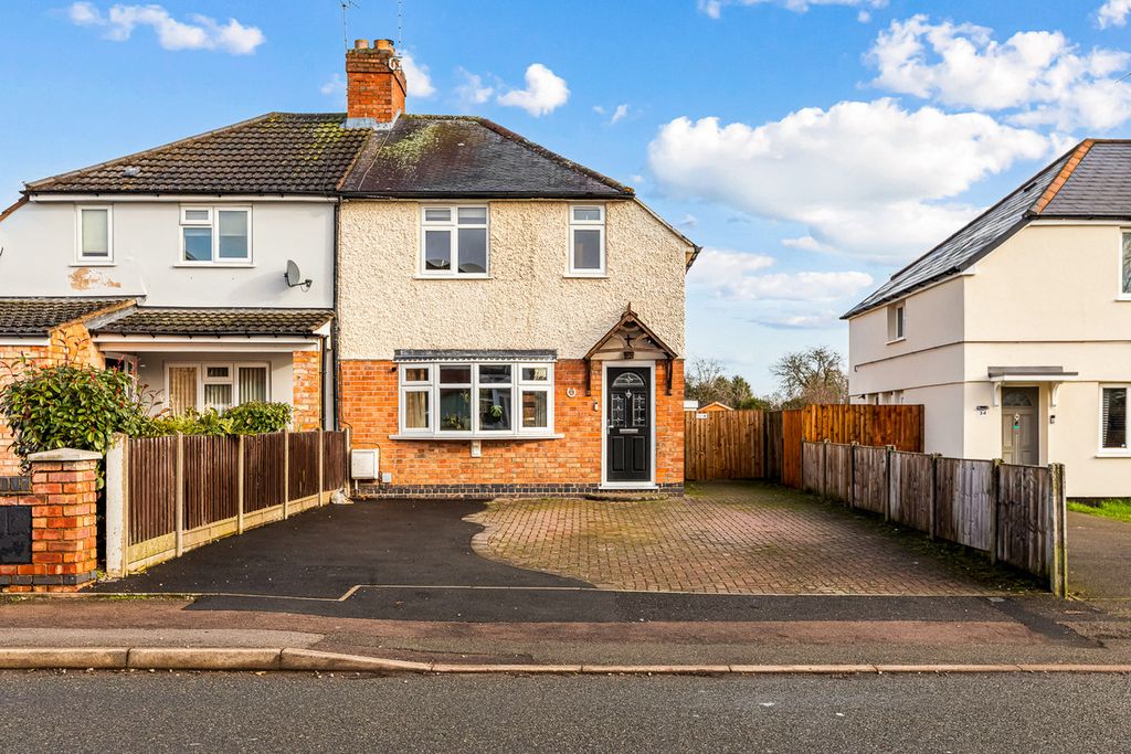 Property photo 1 of 30