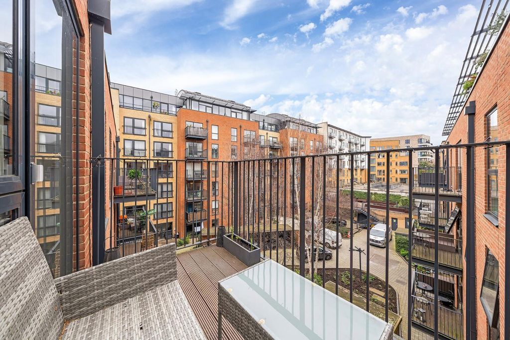 Property photo 2 of 13 Terrace (2).Jpg