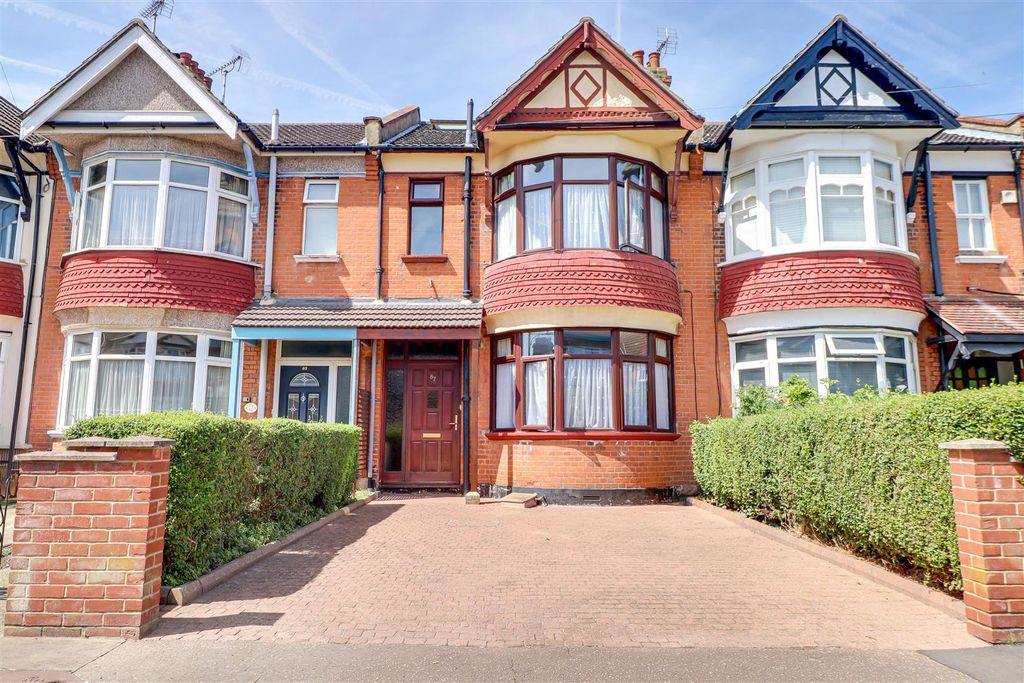 Property photo 1 of 25
