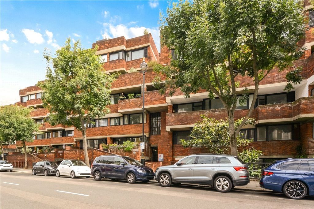 Property photo 3 of 19 Picture No. 19