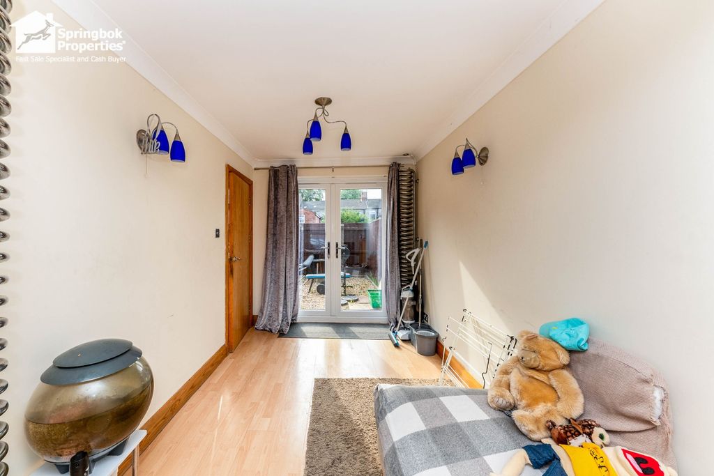 Property photo 3 of 11 Image 3