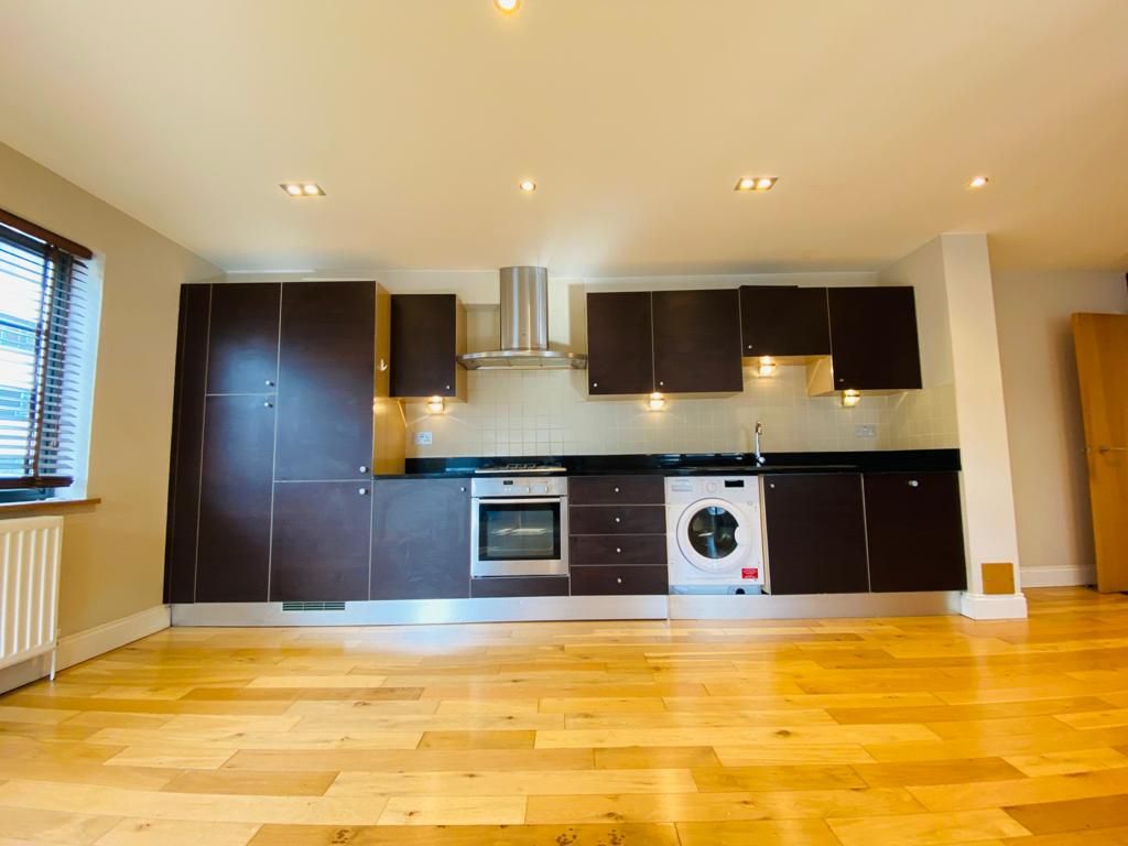 Property photo 3 of 8