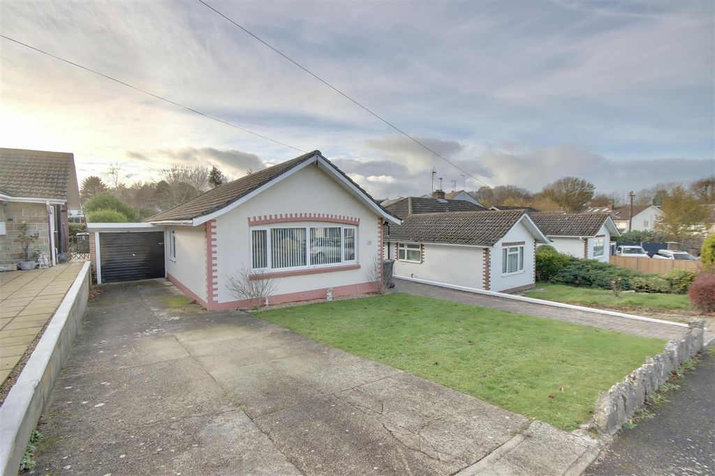 Property photo 1 of 15 41168Ecf-Bf6C-4672-8C7E-845867F00D3C_1_201_A.Jpeg
