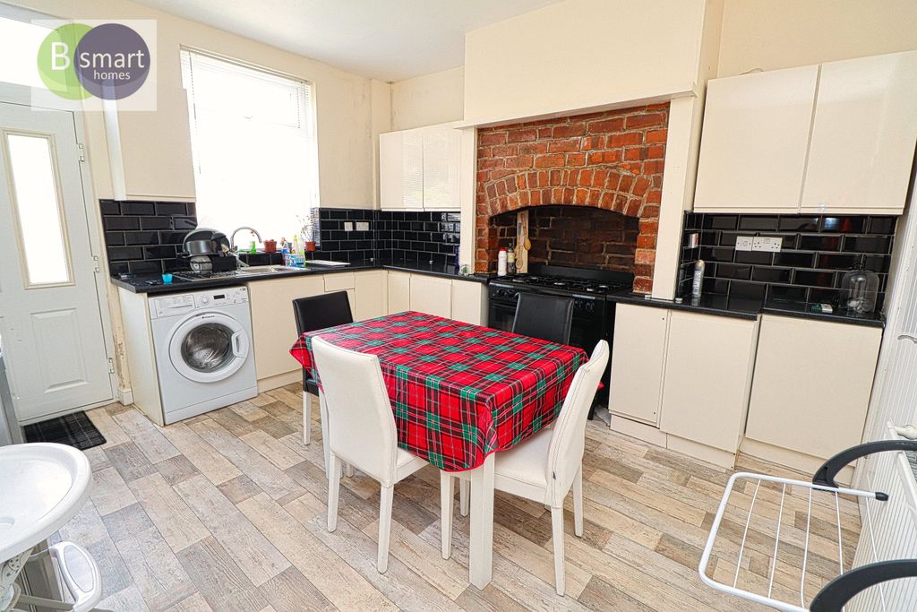 Property photo 2 of 7 Img_9565