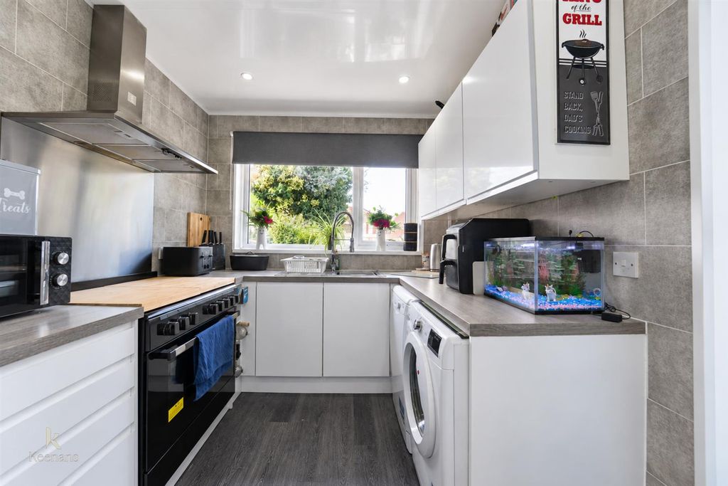 Property photo 1 of 18 c-18.Jpg