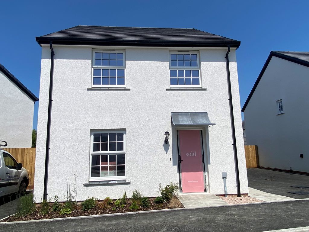 Property photo 1 of 1