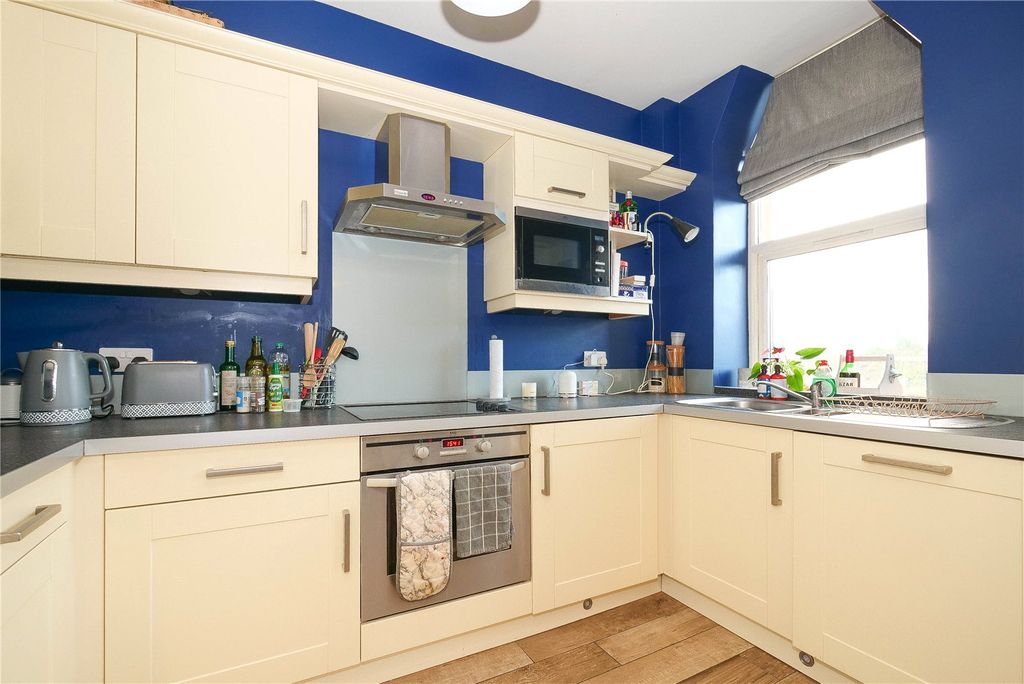 Property photo 3 of 15 Picture No. 07