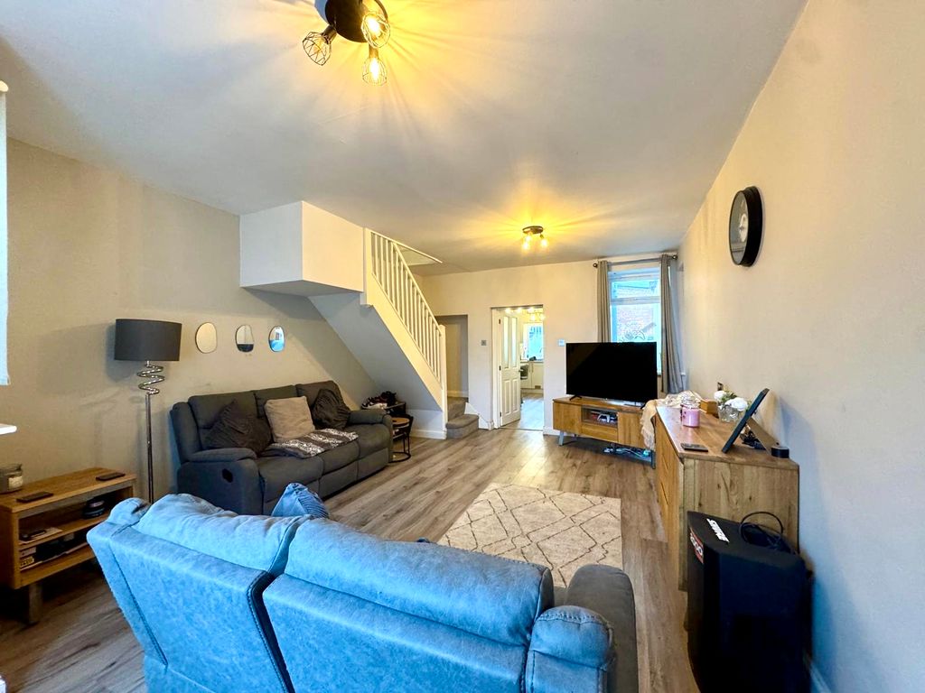 Property photo 2 of 15 Img_5869.Jpeg