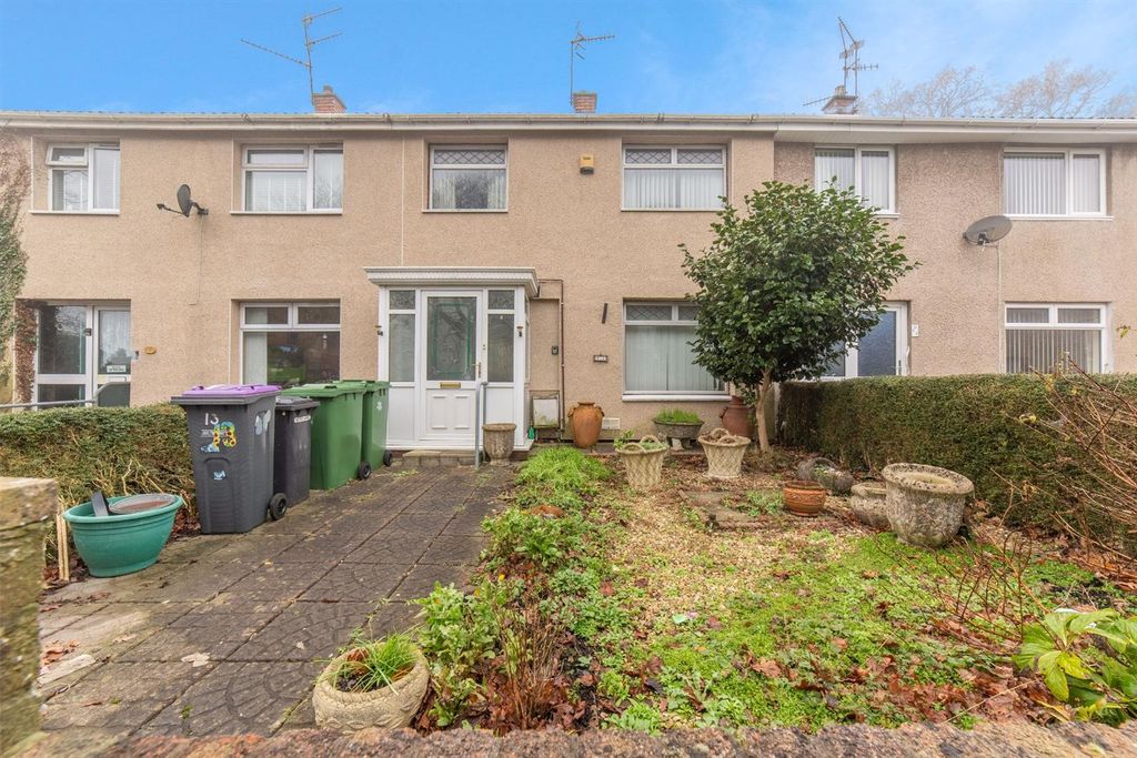 Property photo 1 of 21 13 Blenheim Road 1.Jpg