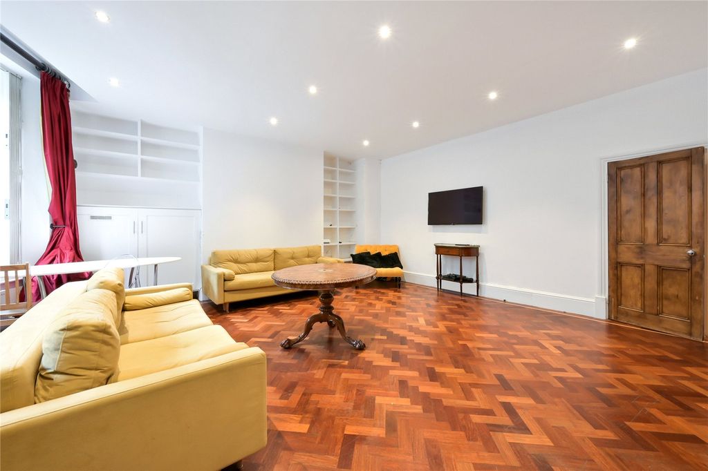 Property photo 2 of 11 Picture No. 12