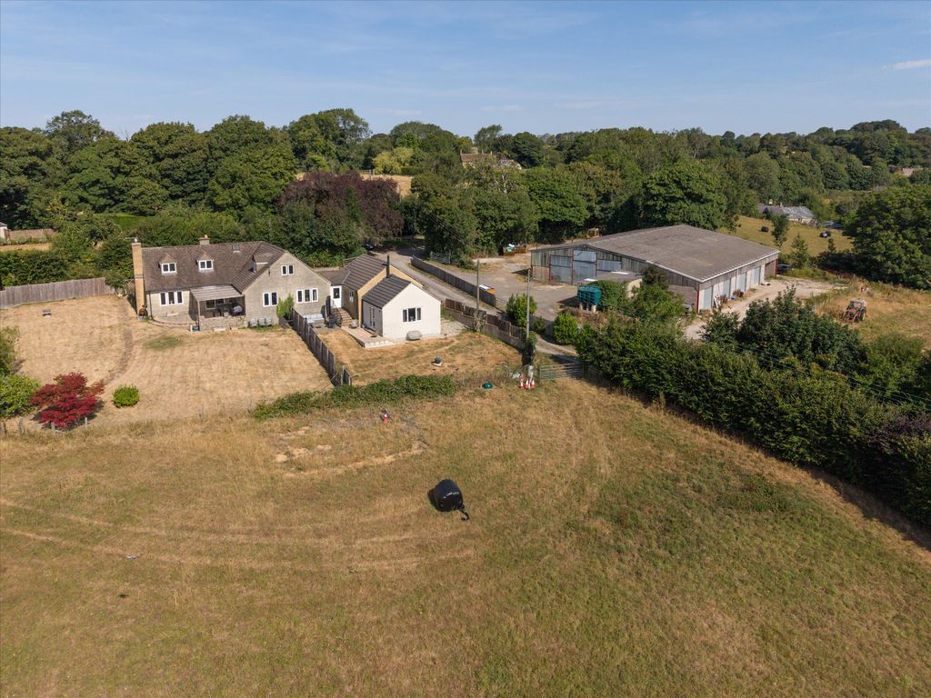 Property photo 1 of 32 Image
