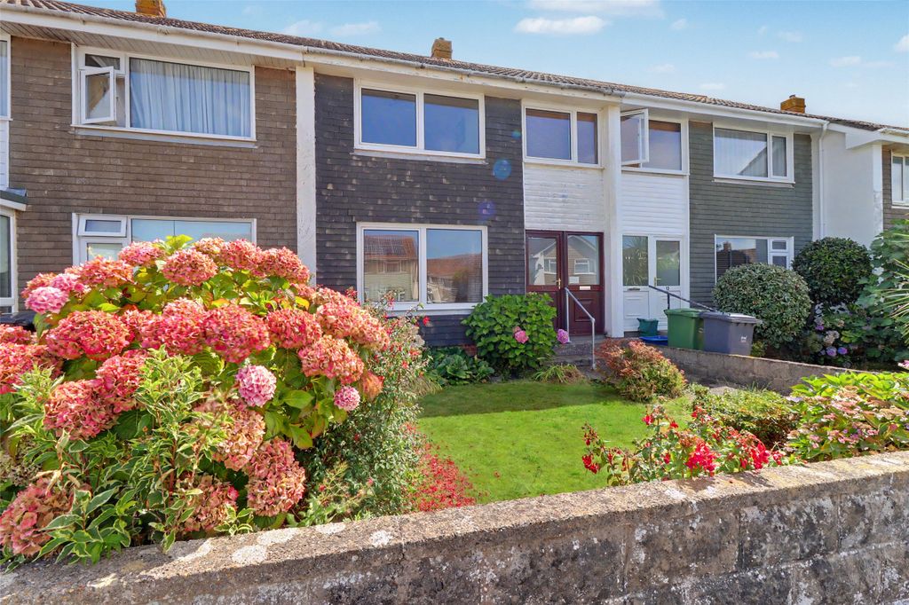 Property photo 1 of 13 1 - Front