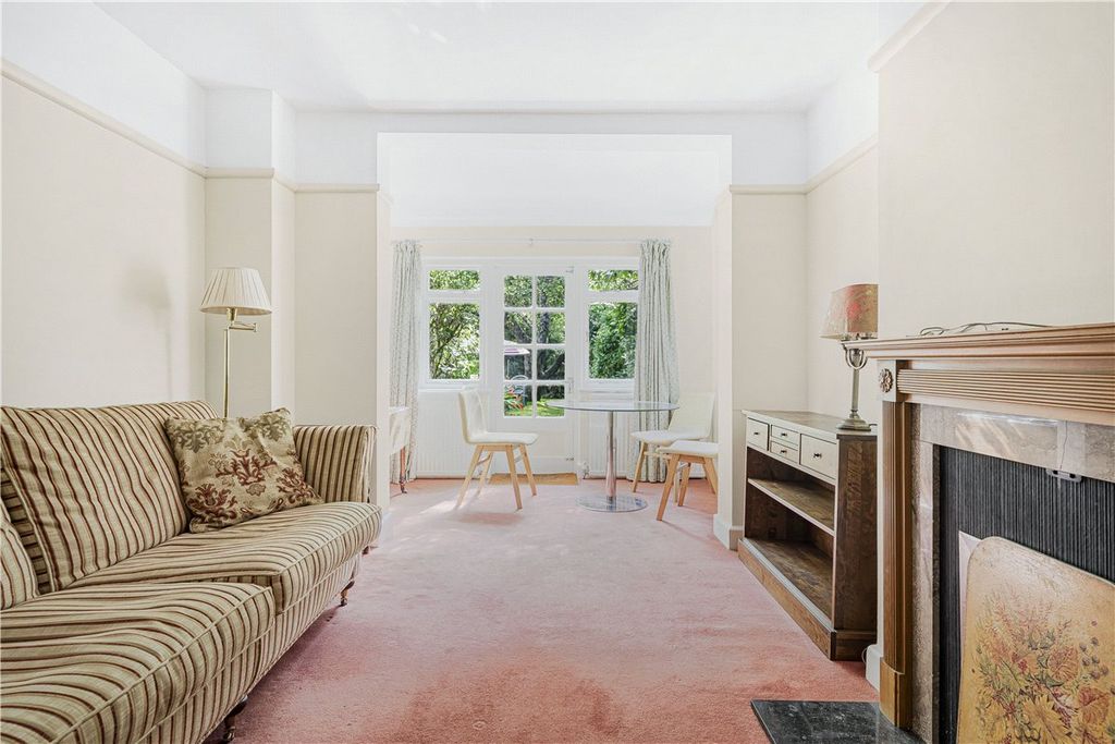 Property photo 3 of 16 Picture No. 15