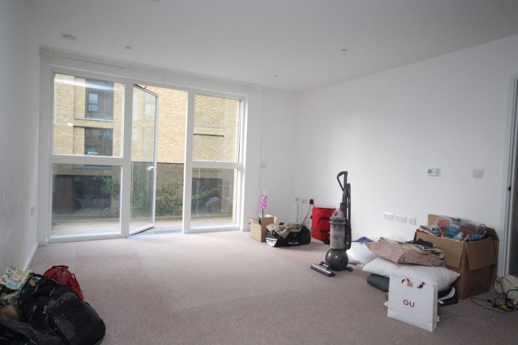 Property photo 3 of 10
