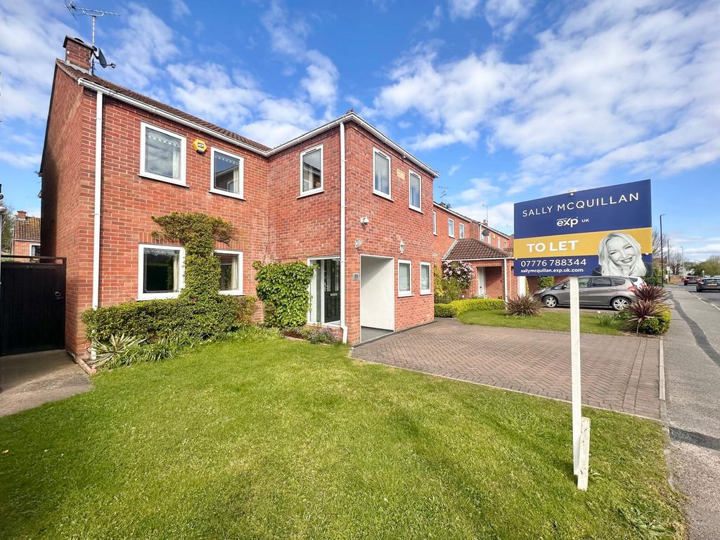 Property photo 1 of 28