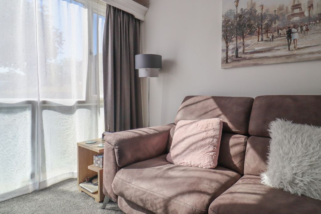 Property photo 3 of 26 4355016