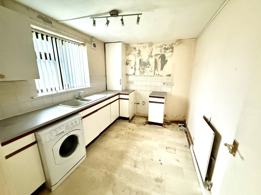 Property photo 3 of 6 Img_1793