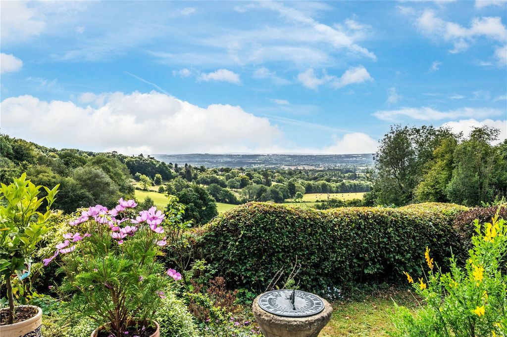 Property photo 3 of 27 Picture No. 05
