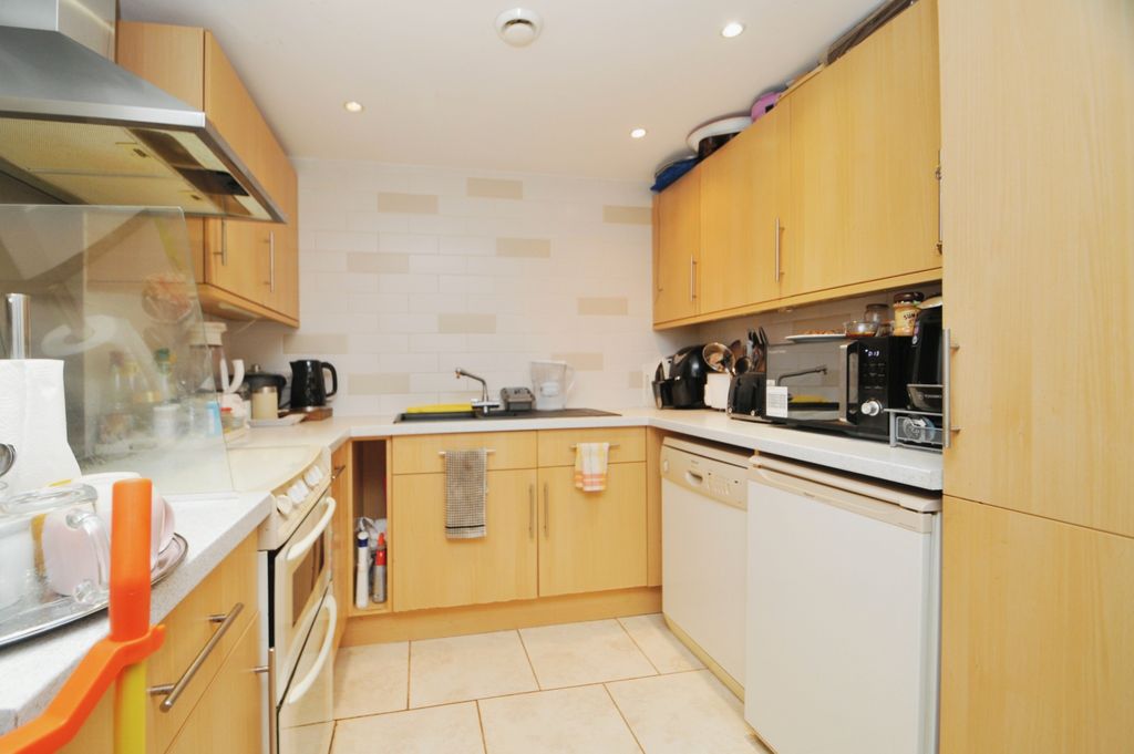 Property photo 2 of 17 Photography