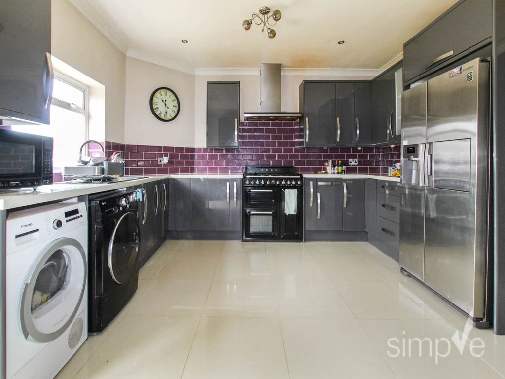 Property photo 2 of 12 Img_4169