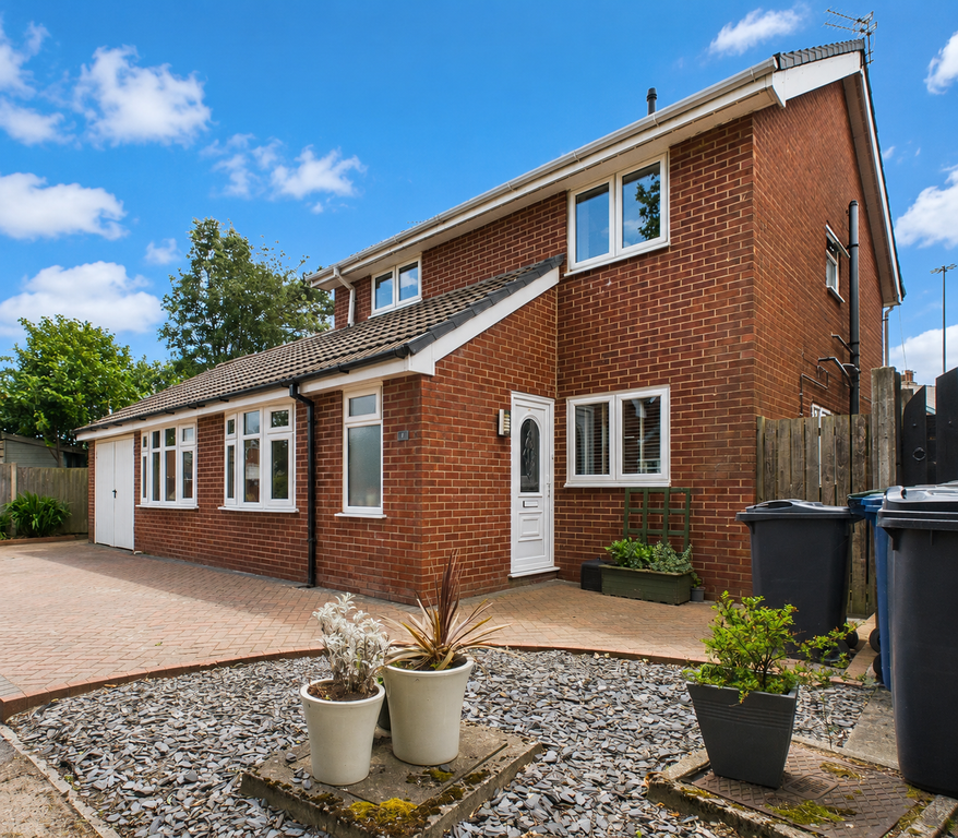 Property photo 1 of 34