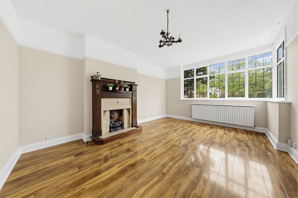 Property photo 2 of 16 Picture No. 07